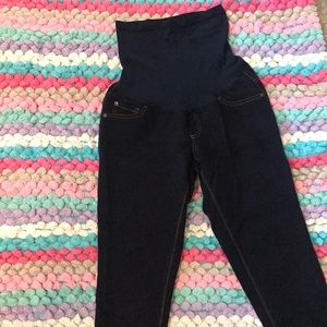 Size small maternity jeans with full panel waist